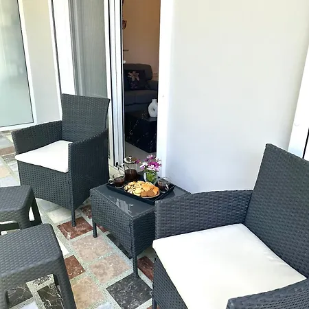 N Cosy Ii Rhodes City