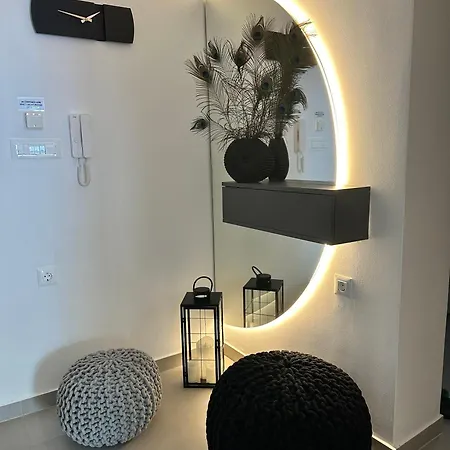 N Cosy Ii * Rhodes City